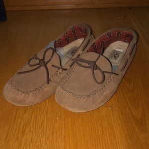 Ugg Moccasin Woman's Owl Pattern on the Inside